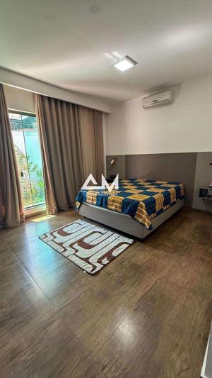 Apartamento 3 quartos 1 banheiro 211m²