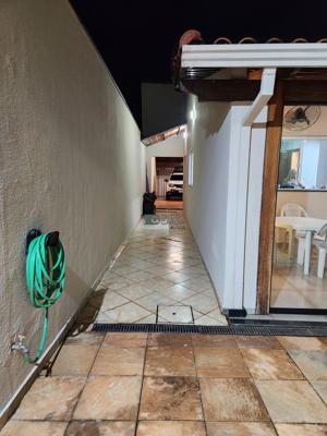 Apartamento 3 quartos 3 banheiros 200m²