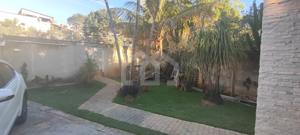 Casa 3 quartos 3 vagas 180m²
