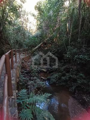 Lote em condomínio 
