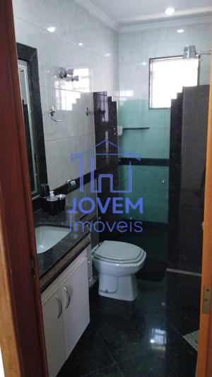 Casa 3 quartos 3 banheiros 230m²