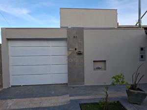 Casa 3 quartos 2 banheiros 260m²
