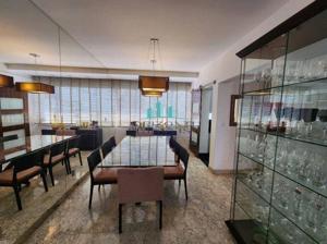 Apartamento 5 quartos 4 banheiros 