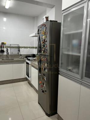 Apartamento 3 quartos 2 banheiros 100m²
