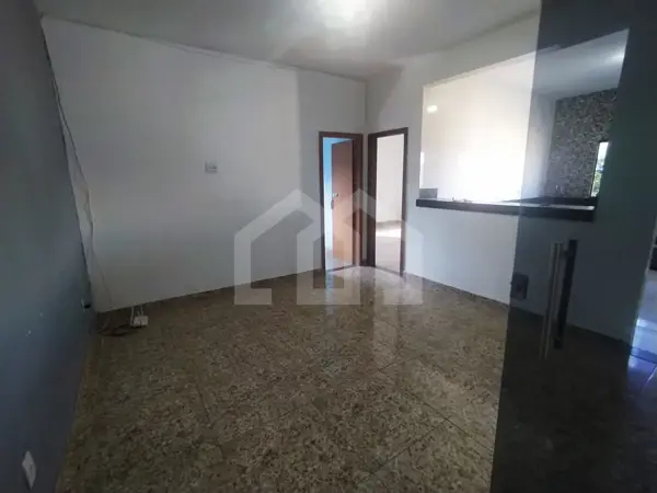 Prédio 2 quartos 2 vagas 320m²