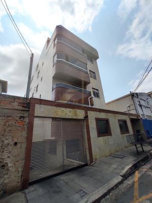 Apartamento 3 quartos 2 banheiros 185m²
