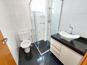 Apartamento 3 quartos 3 banheiros 140m²
