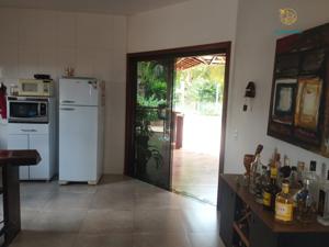 Chácara 5 quartos 2 banheiros 200m²