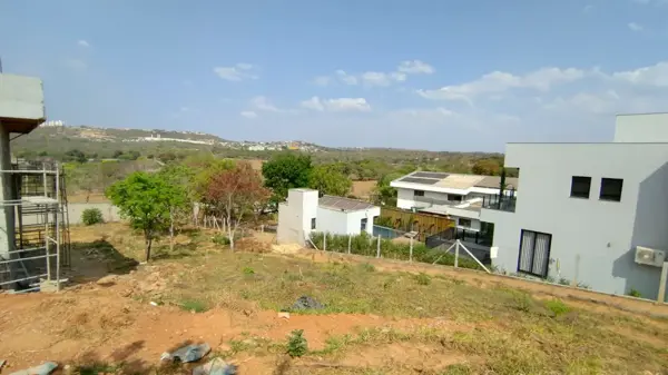 Lote em condomínio 1000m²