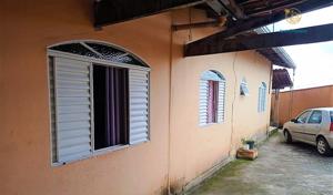 Casa 3 quartos 2 banheiros 379m²