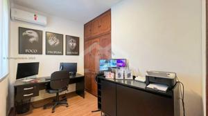 Casa 6 quartos 2 vagas 279m²