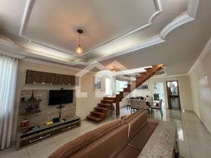 Casa 3 quartos 4 vagas 160m²
