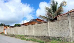 Casa 3 quartos 2 banheiros 379m²