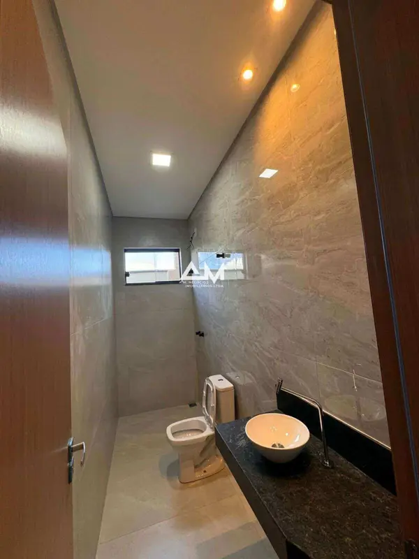 Apartamento 3 quartos 2 banheiros 180m²