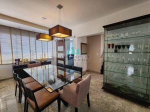 Apartamento 5 quartos 4 banheiros 