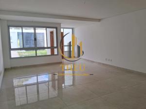 Apartamento 3 quartos 3 banheiros 308m²