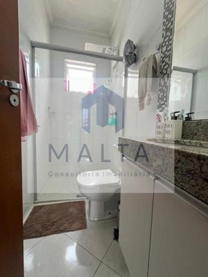 Casa 3 quartos 3 banheiros 156m²