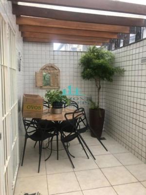 Apartamento 4 quartos 3 banheiros 215m²