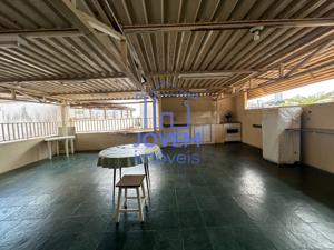 Casa 3 quartos  banheiros 222m²