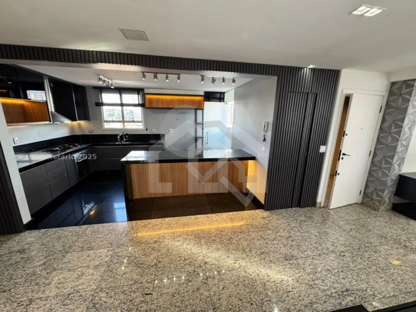 Cobertura 4 quartos 3 vagas 300m²