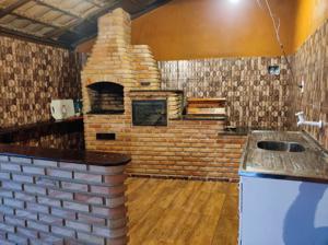 Chácara 5 quartos 3 banheiros 1740m²