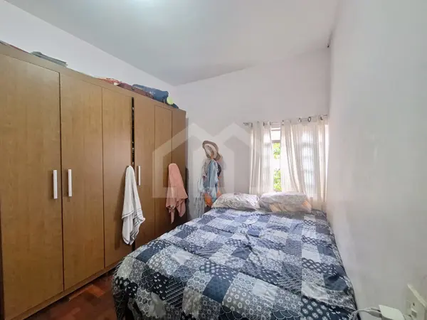 Casa Comercial 12 quartos 3 vagas 