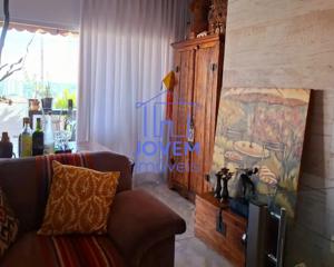 Apartamento 4 quartos  banheiros 140m²