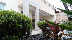 Casa 3 quartos 4 banheiros 210,98m²

