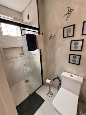 Apartamento 3 quartos 2 banheiros 121m²
