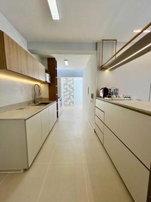Apartamento 3 quartos 2 banheiros 360m²