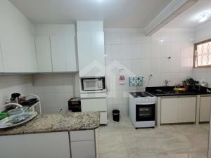 Casa 2 quartos 2 vagas 55m²