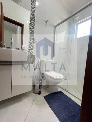 Casa 3 quartos 3 banheiros 156m²