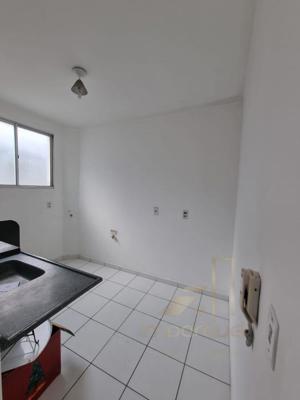 Apartamento 2 quartos 1 banheiro 