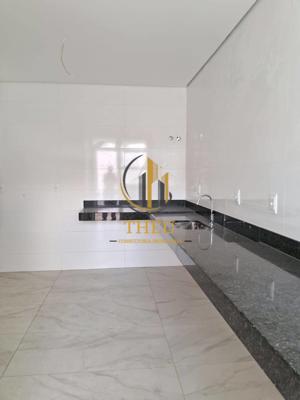 Apartamento 3 quartos 3 banheiros 308m²