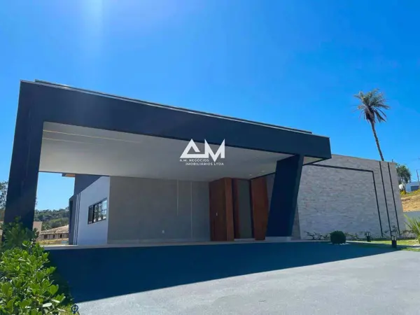 Apartamento 4 quartos 3 banheiros 1000m²