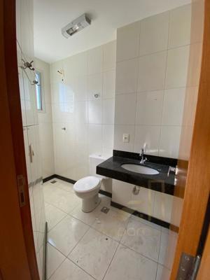 Apartamento 3 quartos 3 banheiros 289m²
