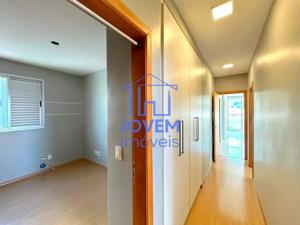 Apartamento 3 quartos 3 banheiros 232m²