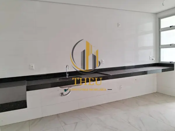 Apartamento 3 quartos 3 banheiros 308m²