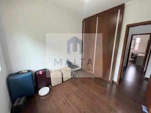 Casa 3 quartos 3 banheiros 156m²