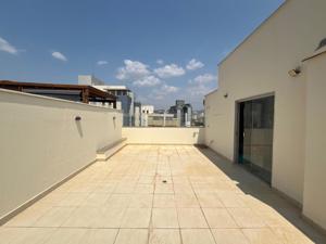 Apartamento 3 quartos 4 banheiros 161m²
