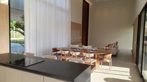 Casa em condomínio 4 quartos 5 banheiros 339m²