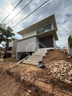 Casa em condomínio 4 quartos 6 vagas 420m²