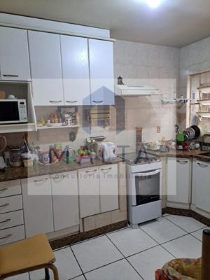 Casa 3 quartos 2 banheiros 68m²