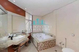 Apartamento 3 quartos 5 banheiros 293m²