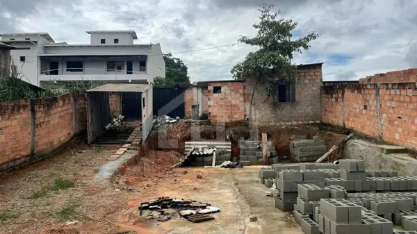 Lote-Área-Terreno 360m²