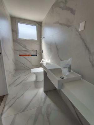 Apartamento 4 quartos 3 banheiros 200m²