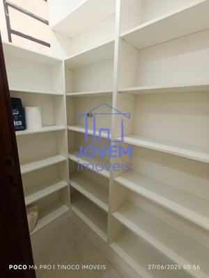 Apartamento 3 quartos  banheiros 205m²