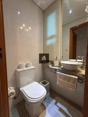 Apartamento 4 quartos  banheiros 200m²
