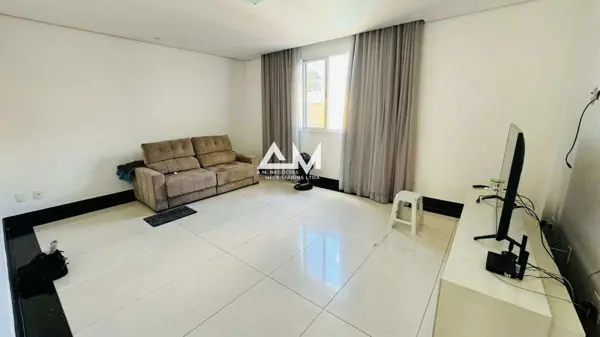Apartamento 4 quartos 1 banheiro 320m²