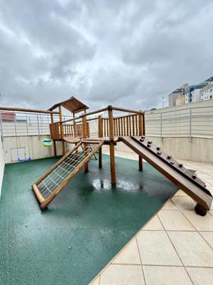 Apartamento 3 quartos 2 banheiros 180m²